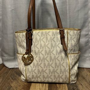 Michael Kors Jet Set Signature Tote Purse